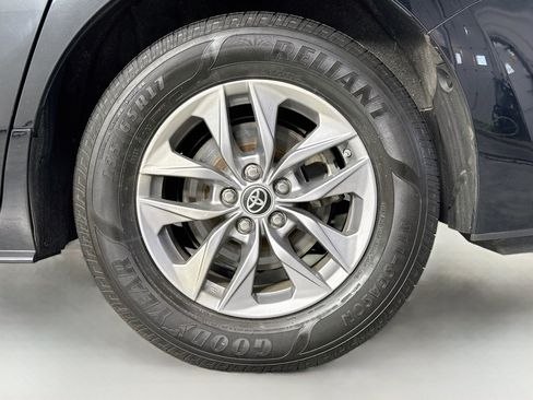Certified 2024 Toyota Sienna XLE w/ XLE Plus Package AWD/4WD image 35