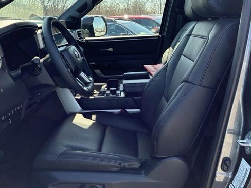 Used 2025 Toyota Tundra Limited w/ TRD Off-Road Package image 13