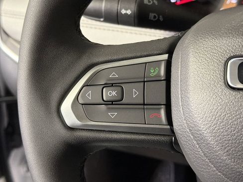 New 2025 Jeep Compass Limited AWD/4WD image 17