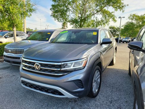 Used 2021 Volkswagen Atlas Cross Sport SE w/ Panoramic Sunroof Package image 27