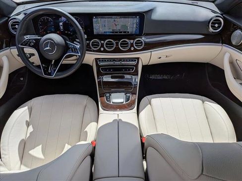 Certified 2022 Mercedes-Benz E 350 4MATIC Sedan image 19