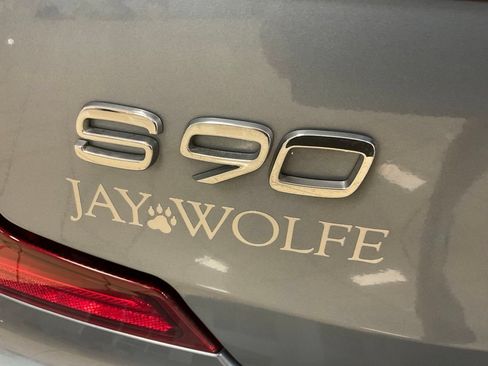 Used 2018 Volvo S90 T6 Inscription w/ Convenience Package AWD/4WD image 24