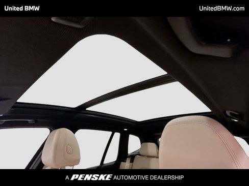 Used 2022 BMW X3 xDrive30i w/ Premium Package 2 image 12