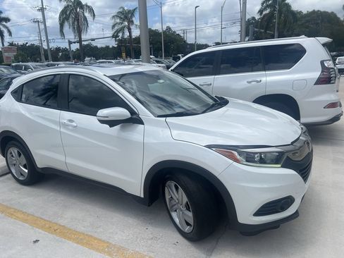 Used 2019 Honda HR-V EX-L image 9