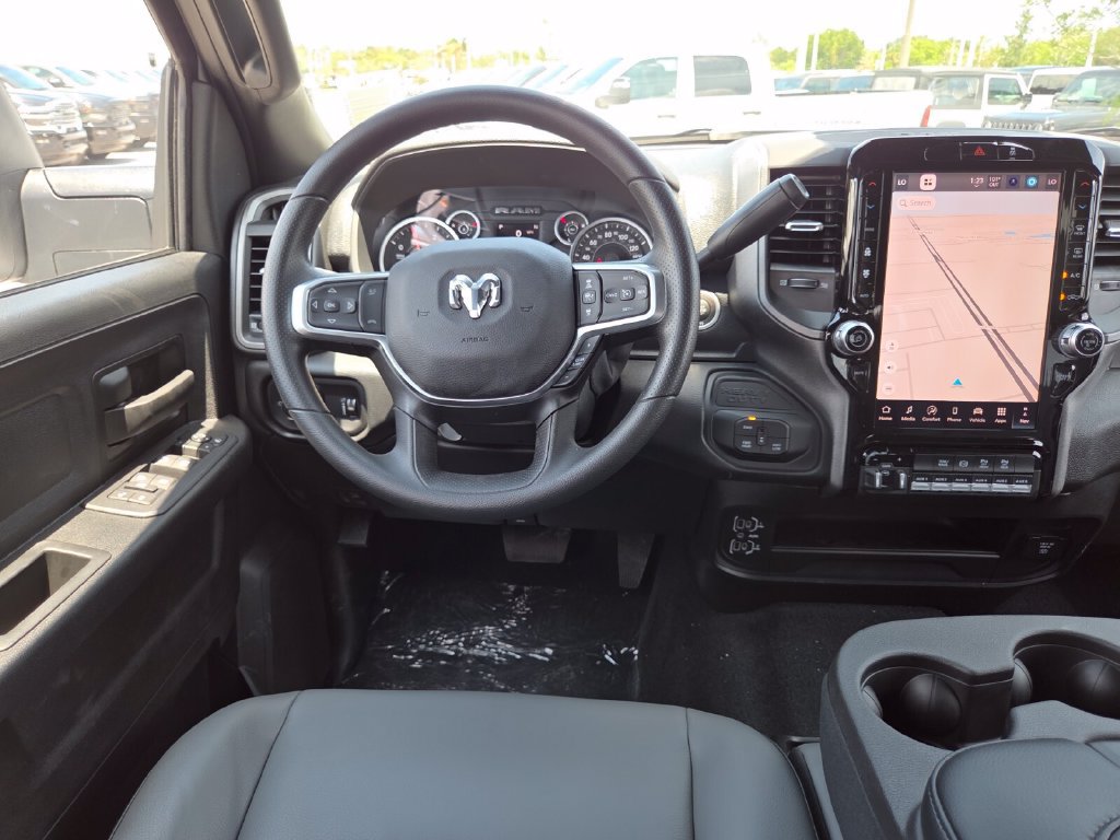 New 2026 RAM 3500 Tradesman AWD/4WD image 25