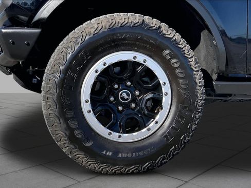 Used 2022 Ford Bronco Badlands AWD/4WD image 11