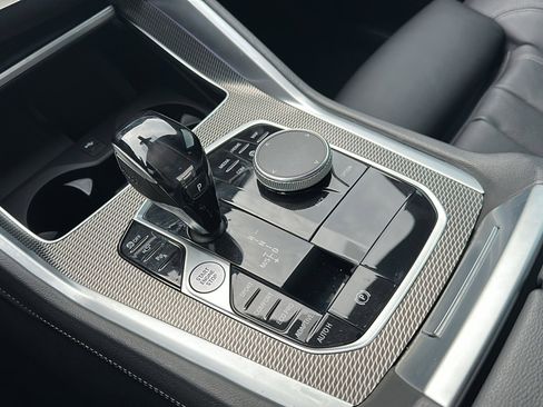 Used 2021 BMW X6 sDrive40i w/ M Sport Package image 34