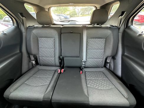 Used 2021 Chevrolet Equinox LT image 25