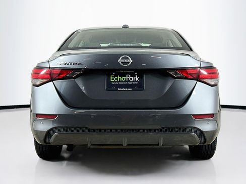 Used 2025 Nissan Sentra SV FWD image 7