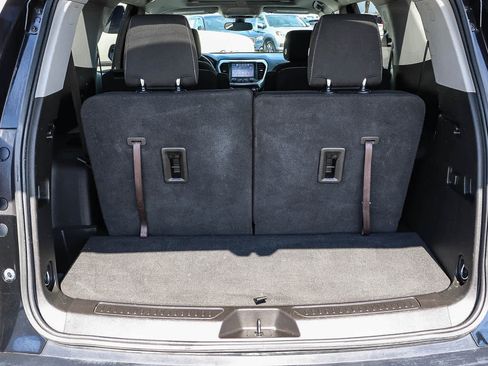 Used 2018 GMC Acadia SLE w/ Driver Alert Package I image 24