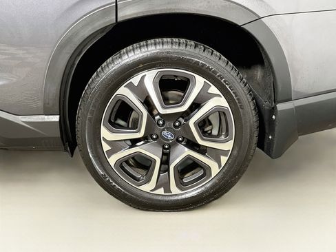 Used 2023 Subaru Ascent Limited w/ Technology Package AWD/4WD image 32