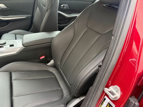 Used 2026 BMW 330i Sedan image 21