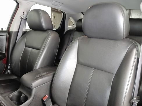Used 2013 Chevrolet Impala LTZ FWD image 10