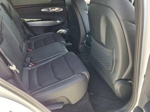 Used 2025 Genesis GV70 3.5T Sport image 15