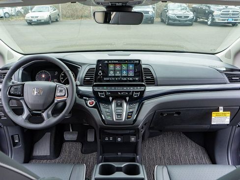New 2026 Honda Odyssey Elite image 18