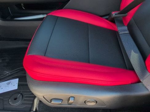 New 2026 Chevrolet Equinox EV RS image 13