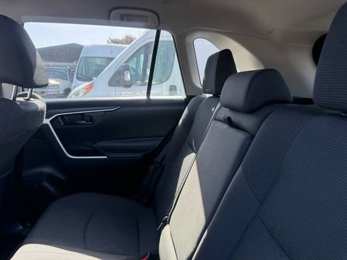 Used 2025 Toyota RAV4 LE FWD image 17