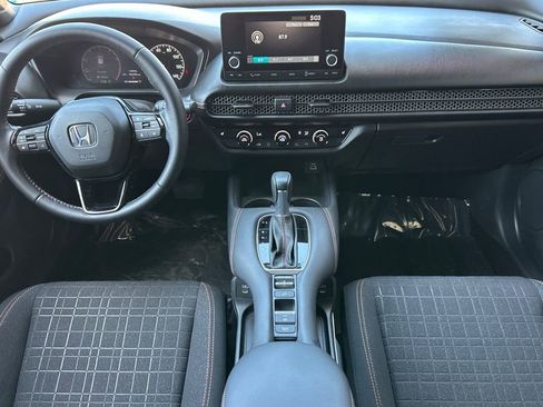 Certified 2025 Honda HR-V Sport image 14