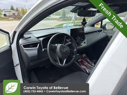 Used 2024 Toyota Corolla SE image 11