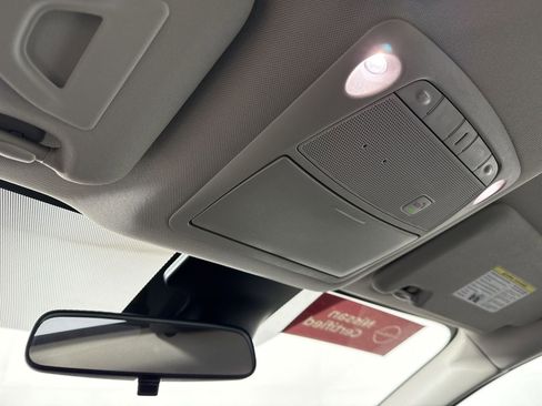 Certified 2022 Nissan Rogue Sport SL image 11