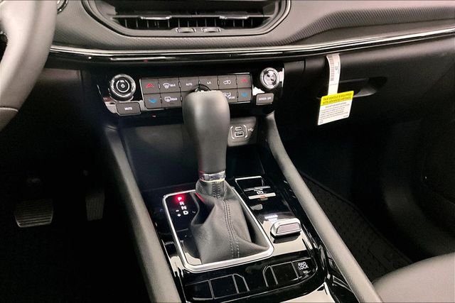 New 2026 Jeep Compass Latitude AWD/4WD image 7