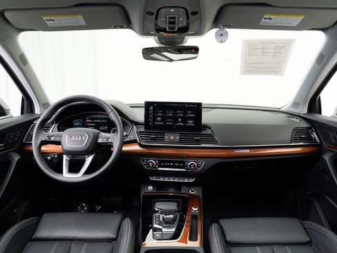 Used 2023 Audi Q5 2.0T Prestige w/ Prestige Package AWD/4WD image 37