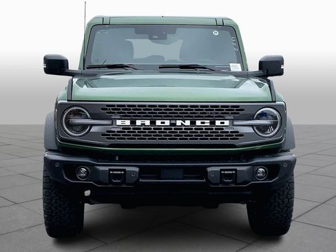 New 2025 Ford Bronco Badlands AWD/4WD image 3