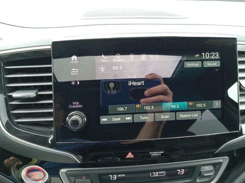 Used 2024 Honda Passport Black Edition image 17