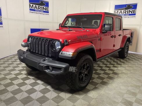 Used 2021 Jeep Gladiator Sport AWD/4WD image 11