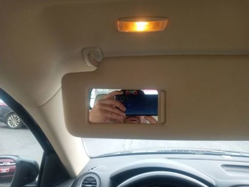 Used 2017 Volkswagen Tiguan S image 20