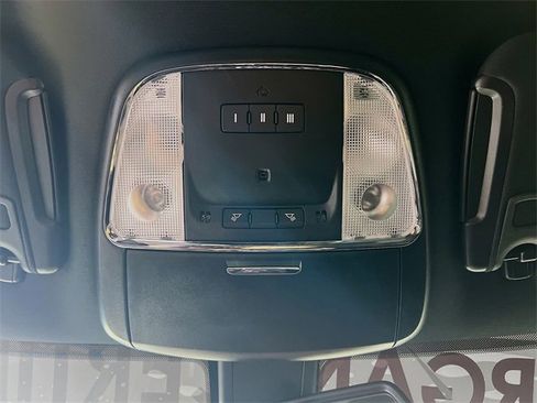 Used 2022 Dodge Charger GT w/ Plus Group image 19