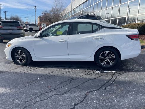 Certified 2023 Nissan Sentra SV image 2