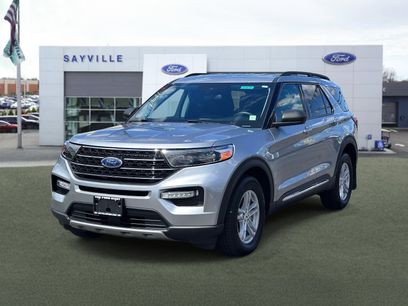 Used 2024 Ford Explorer XLT w/ Equipment Group 202A