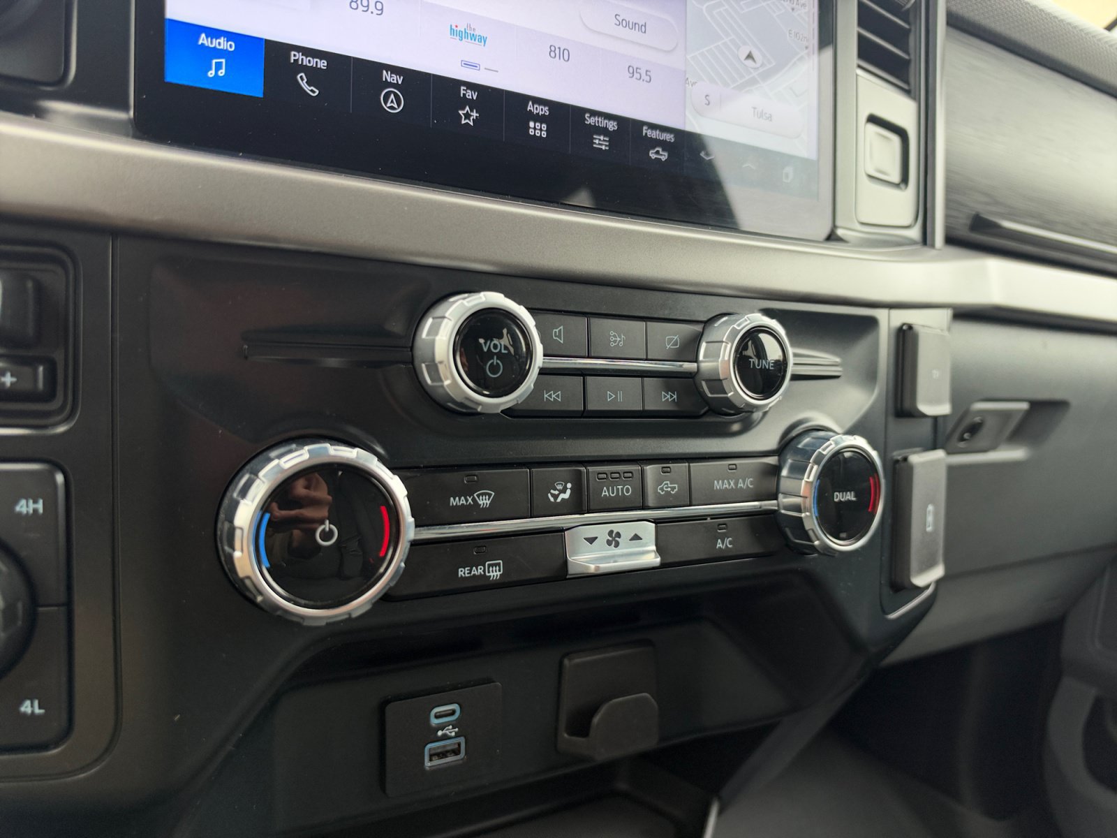 Certified 2024 Ford F150 XLT AWD/4WD image 24
