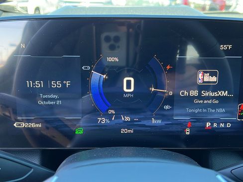 New 2026 Chevrolet Equinox EV LT image 26