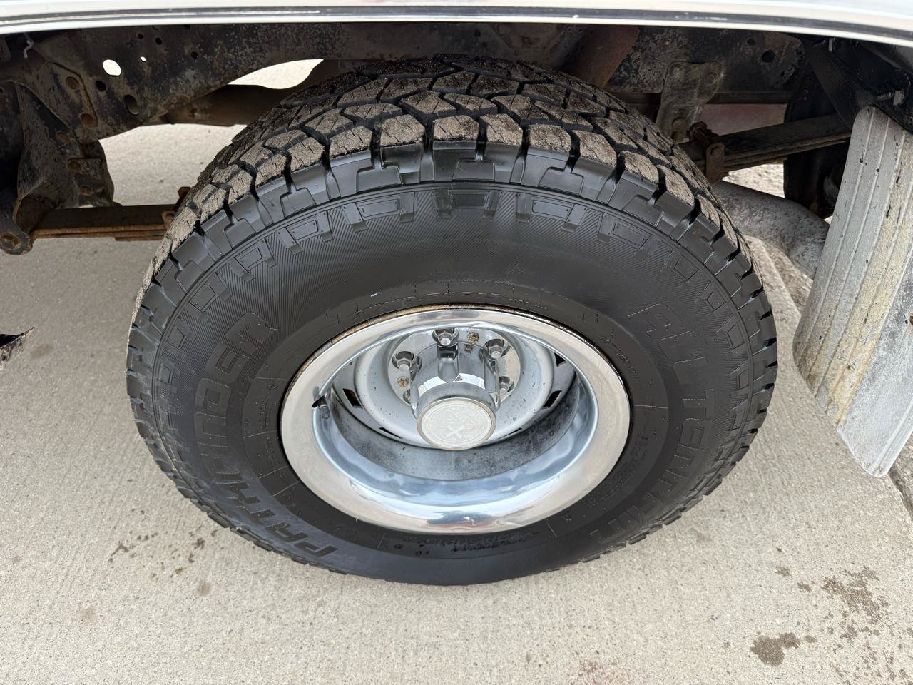 Used 1987 GMC Suburban 4WD image 36