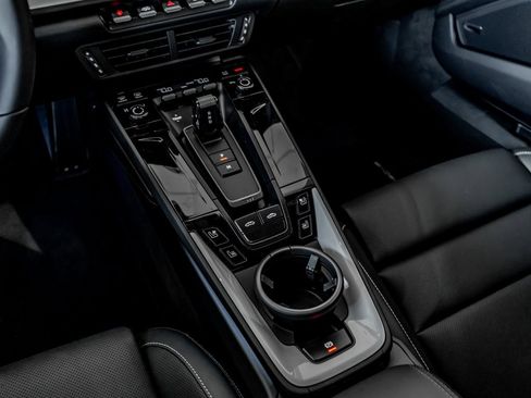 Certified 2025 Porsche 911 Targa 4 GTS image 22