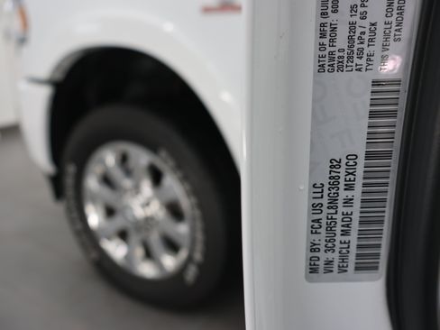 Used 2022 RAM 2500 Laramie AWD/4WD image 76