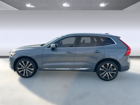 Used 2023 Volvo XC60 B5 Ultimate w/ Protection Package Premier image 2