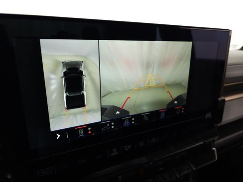 Used 2024 GMC Hummer EV 3X image 29