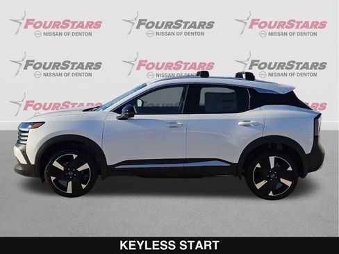 New 2026 Nissan Kicks SR w/ Illumination Package image 8