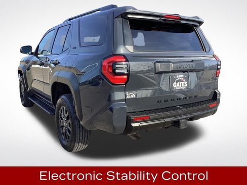 Used 2025 Toyota 4Runner SR5 image 9