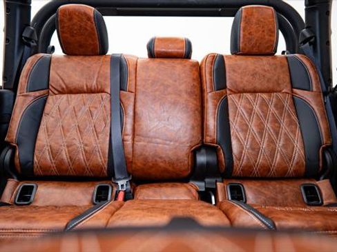 Used 2026 Jeep Gladiator Sport image 40