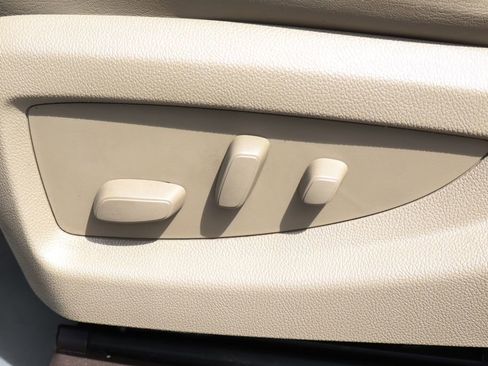 Used 2016 GMC Sierra 2500 Denali w/ Duramax Plus Package image 22