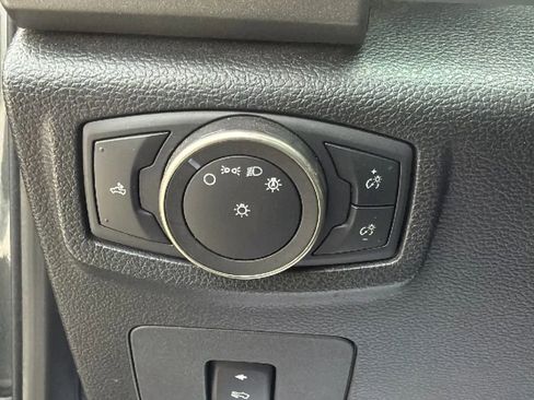 Used 2017 Ford F150 Raptor w/ Equipment Group 802A Luxury image 22