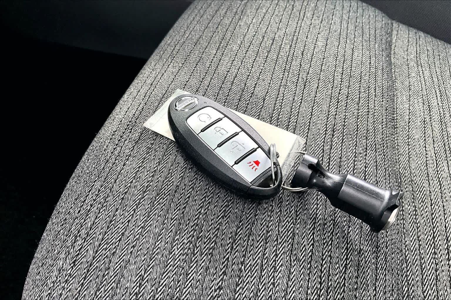 Certified 2021 Nissan Rogue SV AWD/4WD image 14