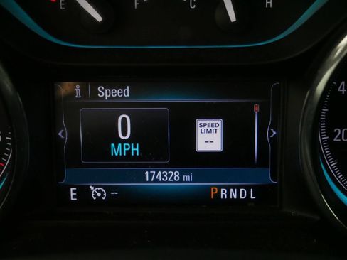 Used 2017 Buick Envision Essence AWD/4WD image 29