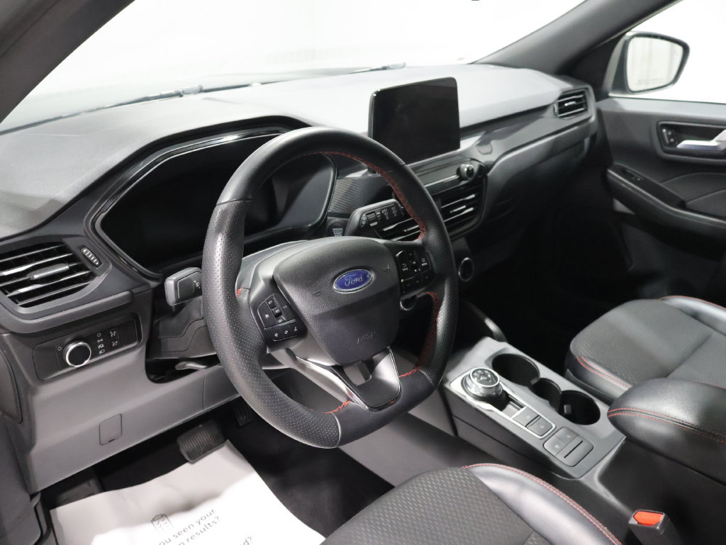 Used 2025 Ford Escape ST-Line AWD/4WD image 16