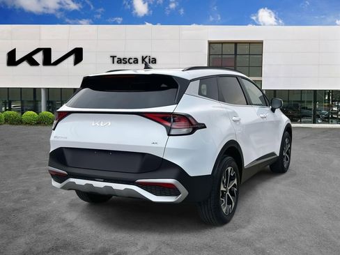 Used 2025 Kia Sportage EX w/ Premium Package image 6