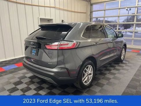 Used 2023 Ford Edge SEL w/ Convenience Package image 3
